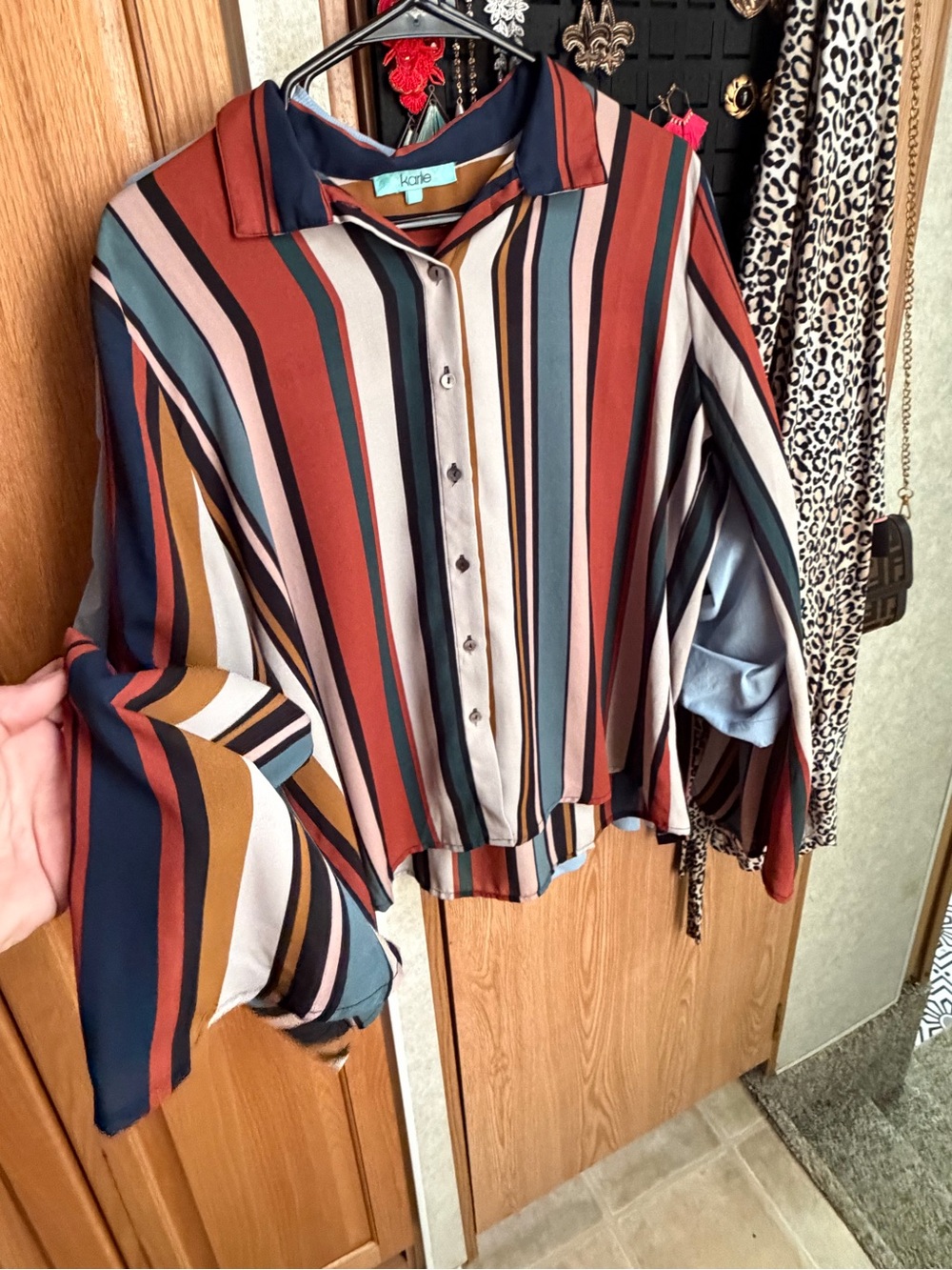 Karlie Striped Button-Front Women's Top in Rust Multi